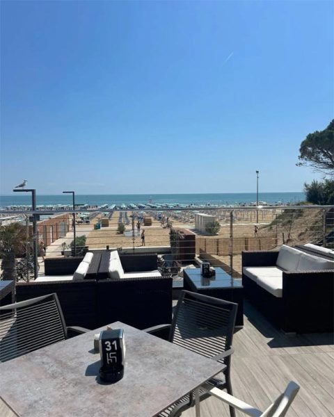 lignamo-beachbar-lignano-sabbiadoro-img3